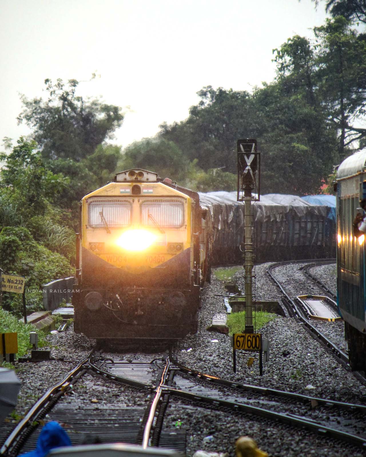 Indian Railways train photograph 13 by Ramnath Bhat